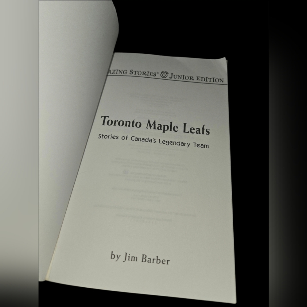 Toronto Maple Leafs Junior Edition Book - Picture 3 of 3